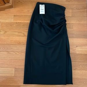 Zara Black skirt size S